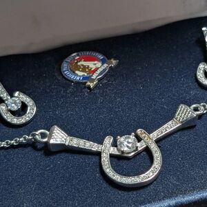 Montana Silversmith Necklace and Earring Set